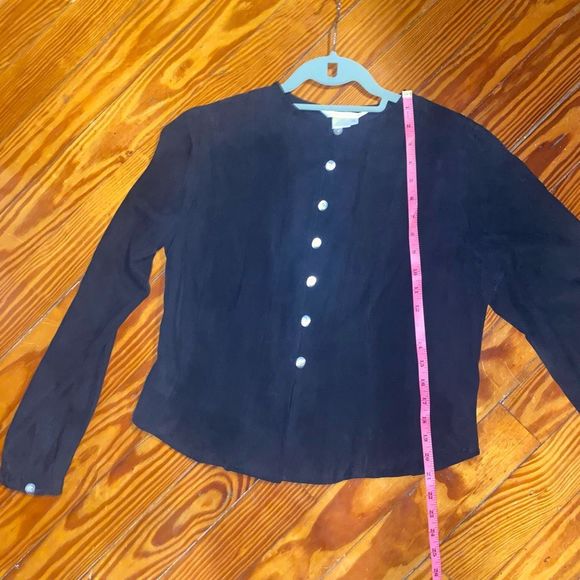 Annie Alexander Black 100% Silk Mother of Pearl Button Blouse, Size Medium - Picture 7 of 7